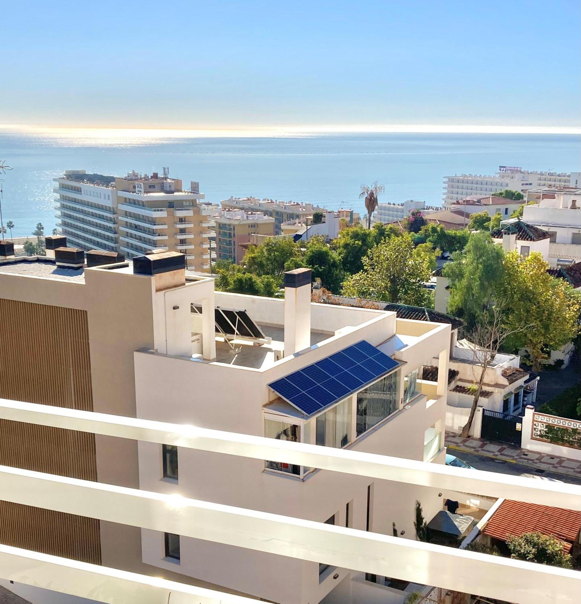 Beautiful Mediterranean Views In Central Torremolinos Exterior photo
